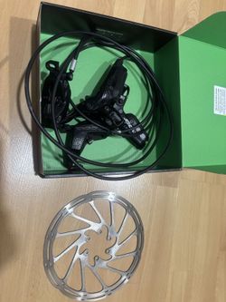 Prodám lehce jeté brzdy SRAM CODE R, kotouč 180mm