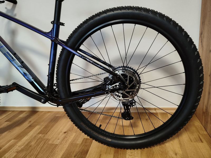 Bontrager Montrose comp 29x2.4