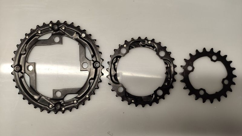 Převodníky 40+30+22, rozteč 96/64 mm, NOVÉ