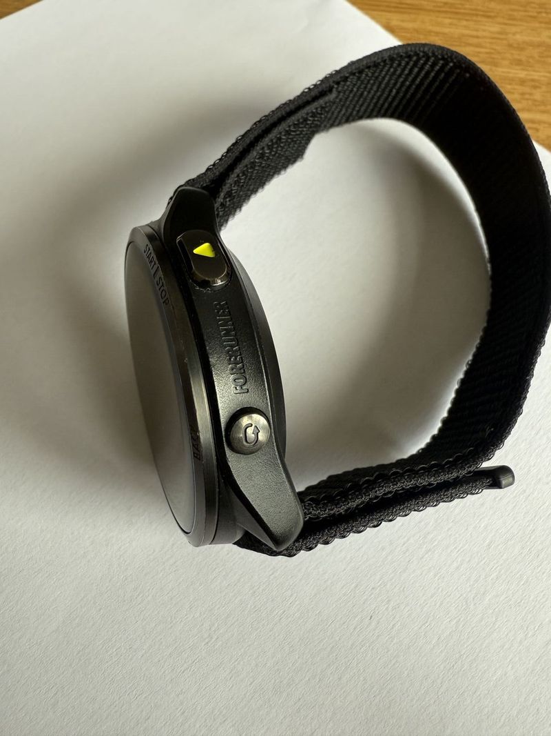 Prodám Garmin Forerunner 965