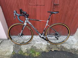 Gravel MAXBIKE - shimano GRX , carbon vidlice, hydraulika