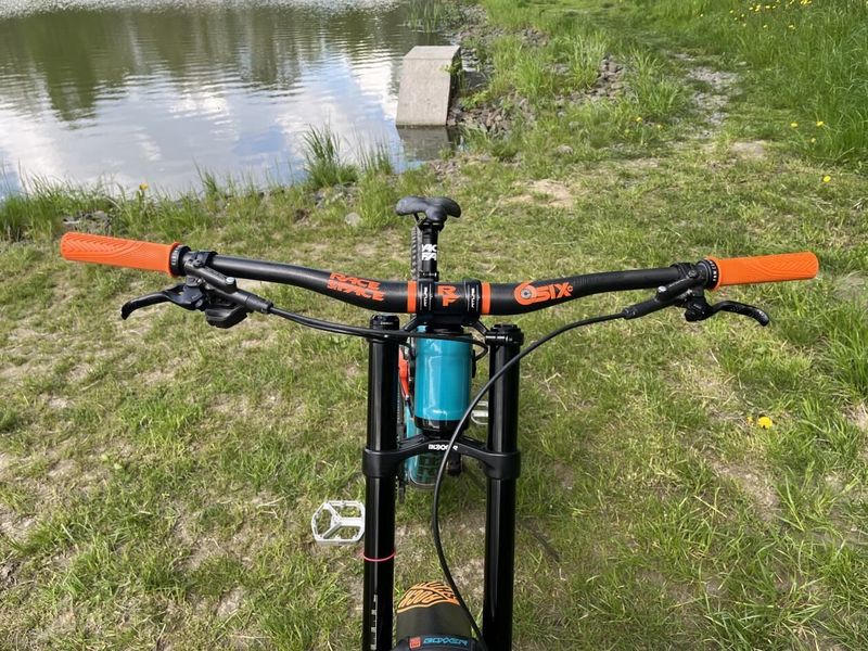Saracen Myst L Carbon