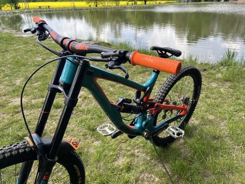 Saracen Myst L Carbon