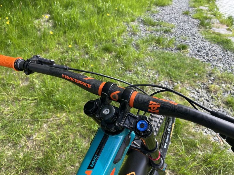Saracen Myst L Carbon