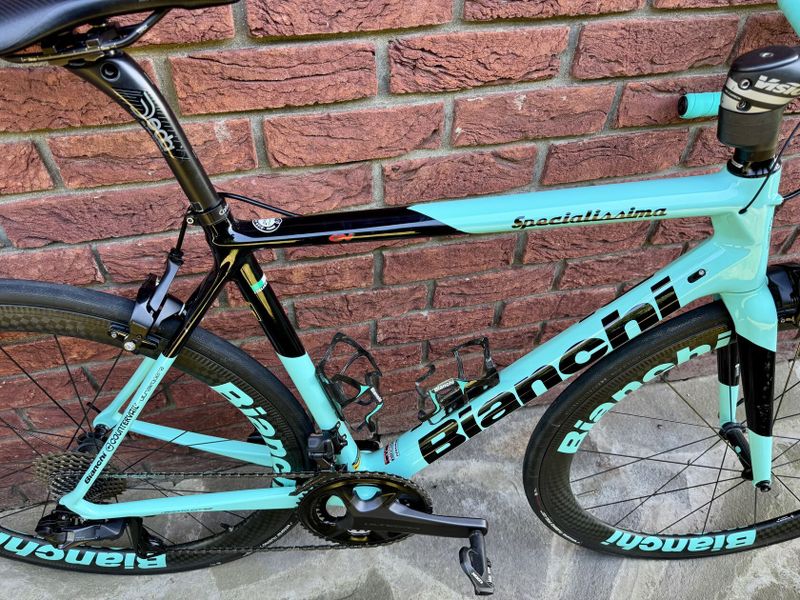 Bianchi Specialissima CV Carbon nové Shimano Ultegra R8150 Di2 2x12speed velikost 55 