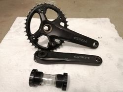Kliky Shimano GRX FC-RX600 1x11 a převodník 38z Oval Absolute Black