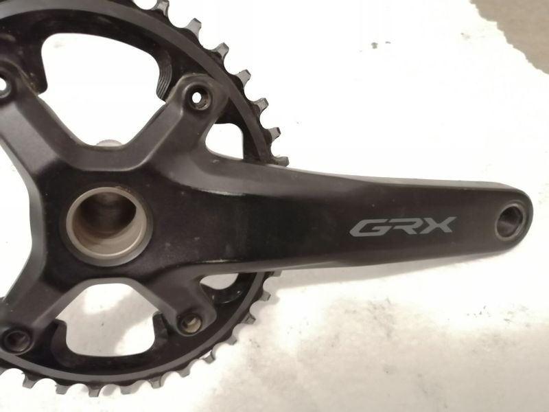 Kliky Shimano GRX FC-RX600 1x11 a převodník 38z Oval Absolute Black