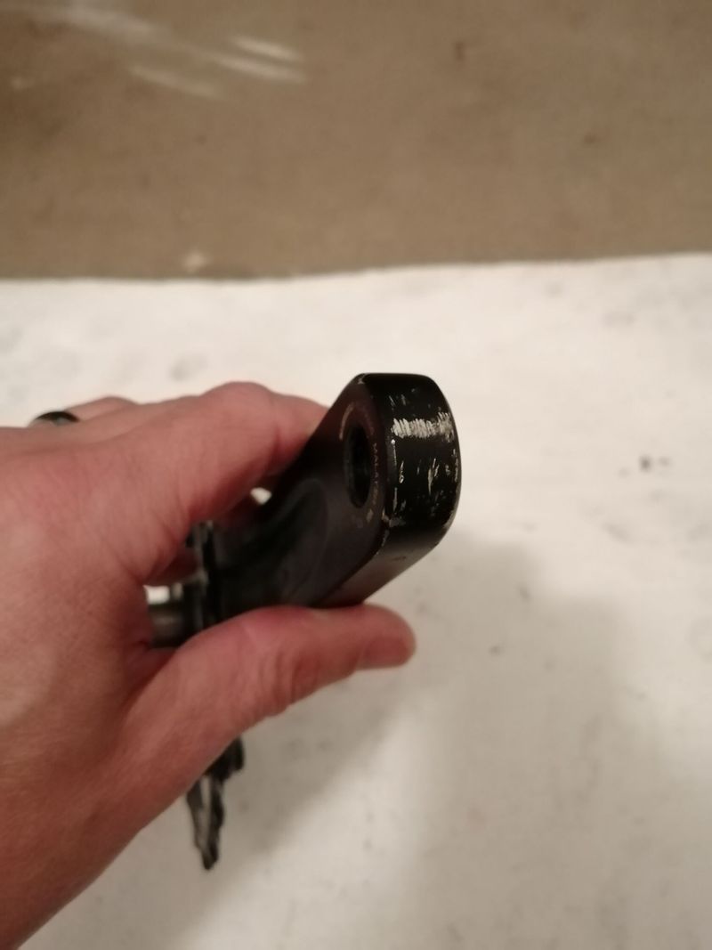 Kliky Shimano GRX FC-RX600 1x11 a převodník 38z Oval Absolute Black