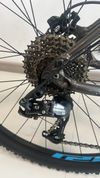 Prodam Specialized Rockhopper Comp Velikost M pro 160-180cm. Kola 29" Kolo je v top stavu.
