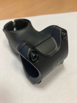 Představec Bontrager 50 mm, 0st, průměr 31,8 mm