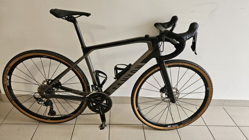 Canyon Grail CF SL7 vel. XS