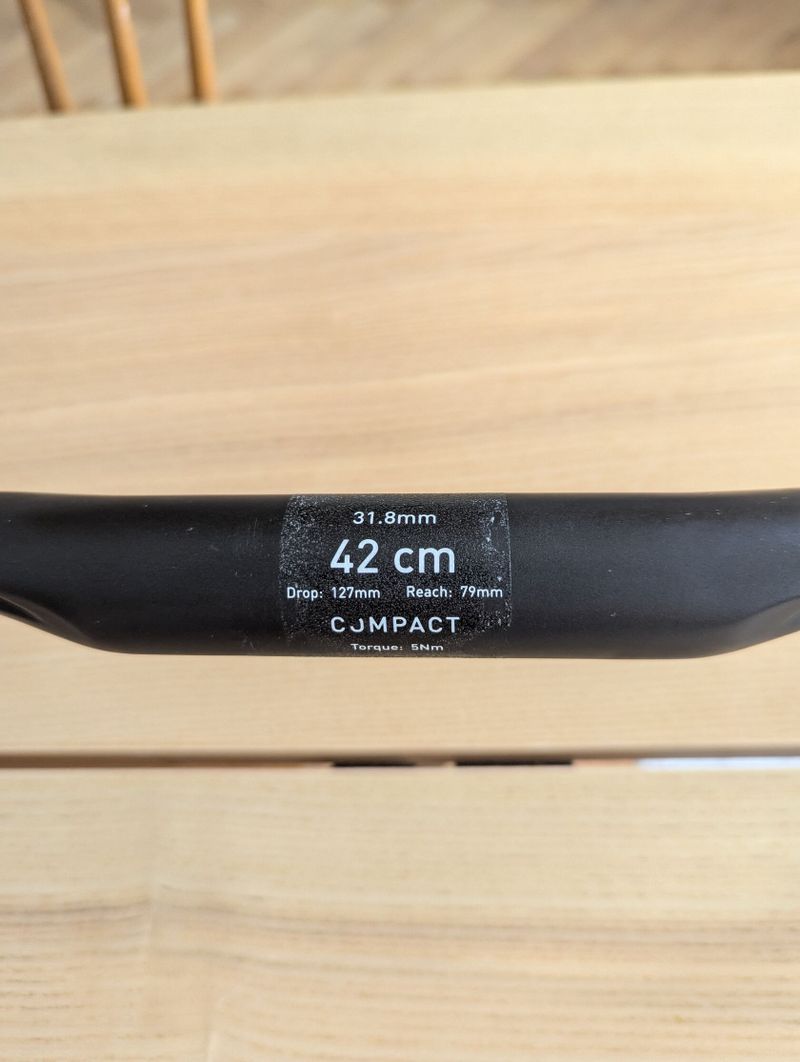 Prodám ENVE Road Carbon 31.8 Compact 42 cm