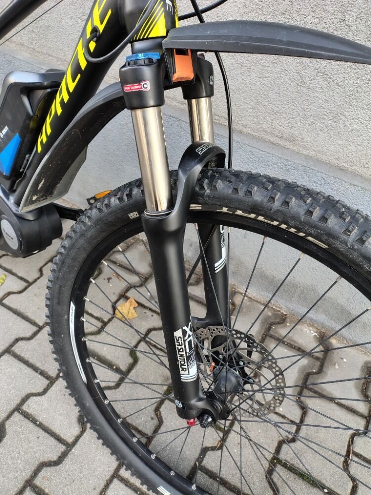 Prodám elektrokolo APACHE Manitou