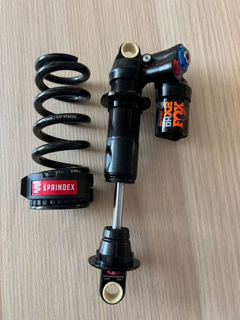  DHX2 FACTORY S LOCKOUTEM 230x62,5mm+ pružina Sprindex540-610 