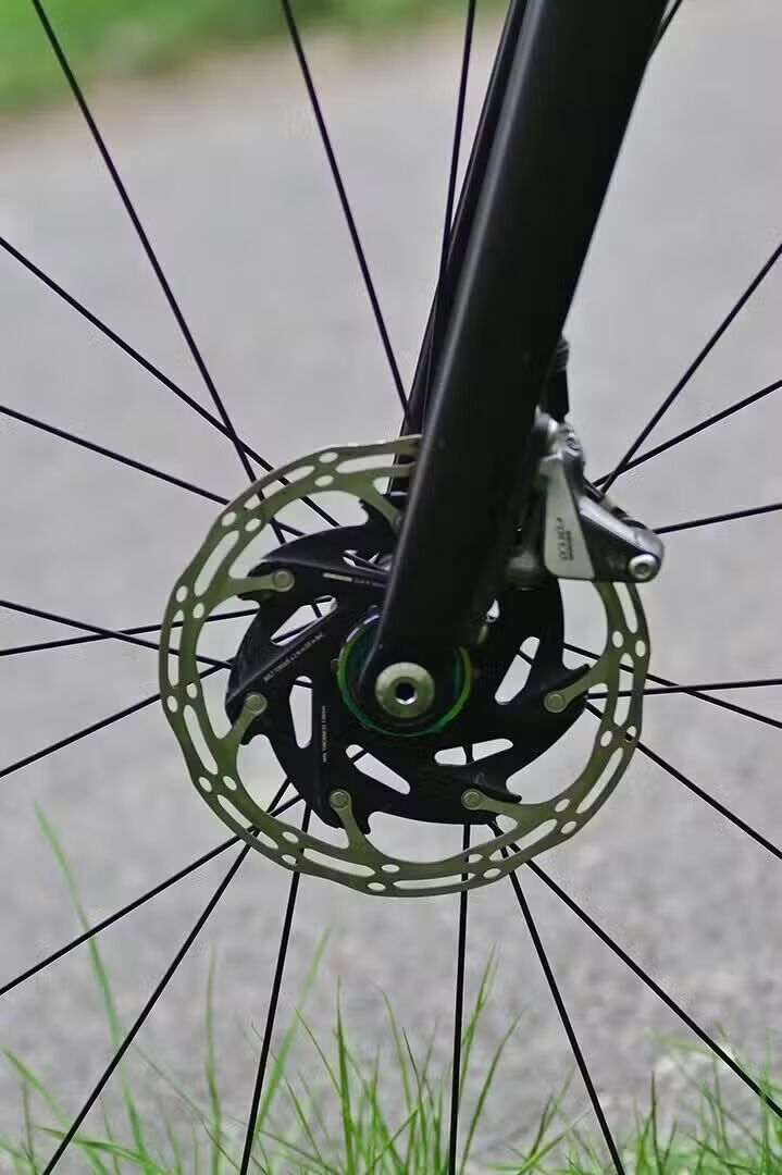 Ultimátní Titanio - ROAD / ENDURANCE / GRAVEL - 8,3 kg!