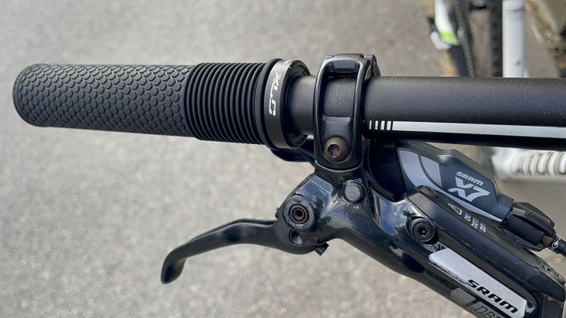 Horské kolo Cannondale Lefty 29