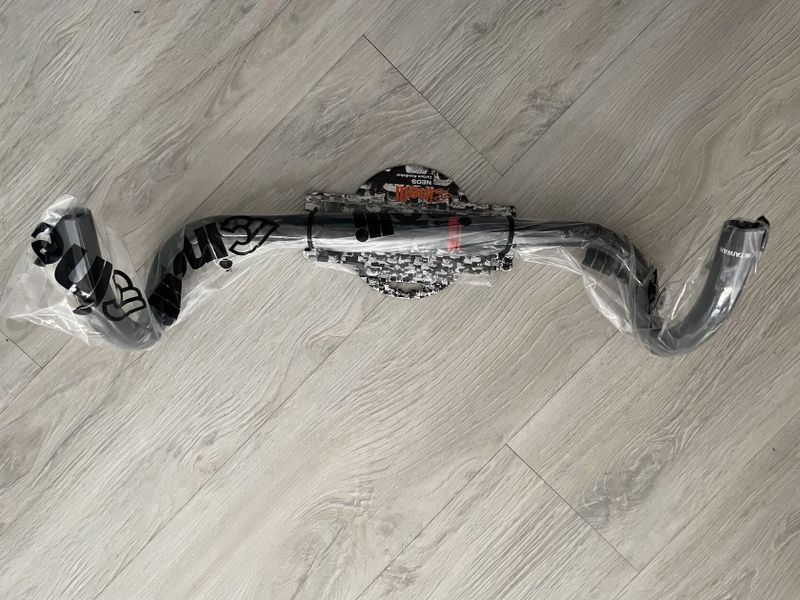 Cinelli Neos carbon 44cm