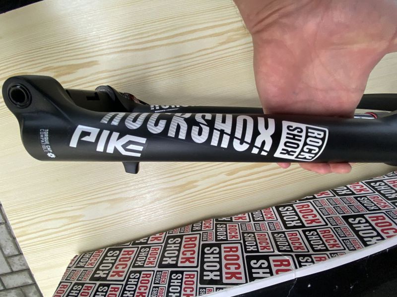 RockShox Pike RCT3 29” / 120 mm / Boost – NOVÁ, zabalená
