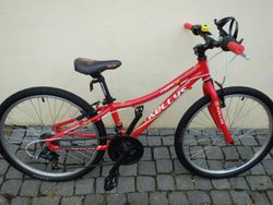 dětské horské MTB kolo Kellys Marc 3 24; hmot. 11kg; pro výšku 125-155cm, po servisu + dárek