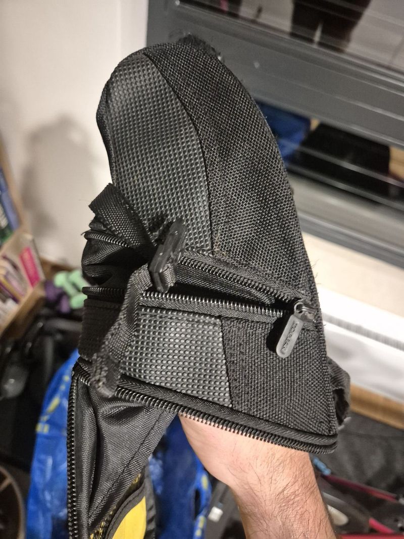 Aerowedge L a XL