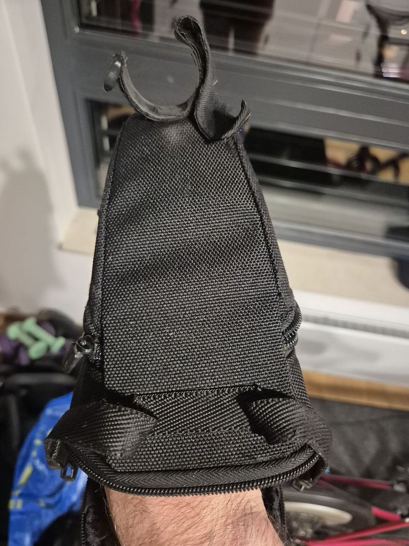 Aerowedge L a XL