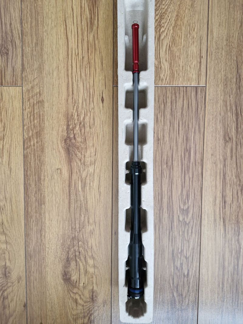 Prodam patronu rockshox charger rl