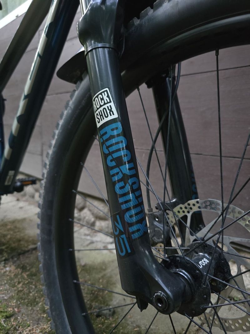 Trek Roscoe 8