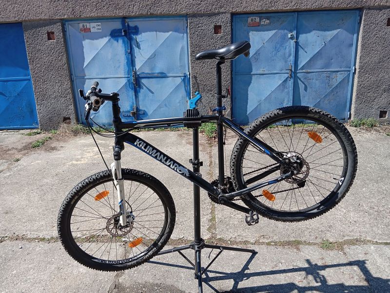 Crossové kolo 27,5" velikost rámu 21"