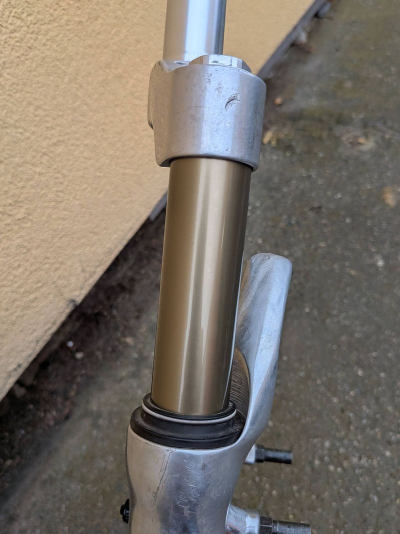 26" vidlice Marzocchi Z2 X-Fly 2000