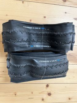 Nové gravel pláště Schwalbe G-ONE RS PRO 45mm, 1800 Kč/pár, nebo 2x Maxxis Rambler 700x40 za 1500 Kč