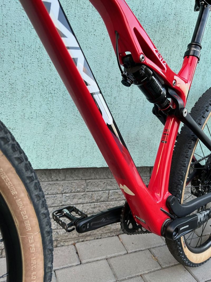 Prodám MMR Kenta, vel.M, karbon,vidlice Rock Shox Sid, tlumič Rock Shox Deluxe,Sram NX, Shimano XT
