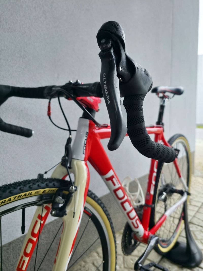 Cyklokrosové kolo Focus Mares AX 1.0