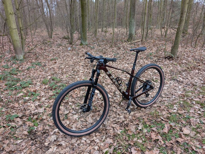 Trek Procaliber 9.7 AXS, gen. 3, M/L, wattmeter 