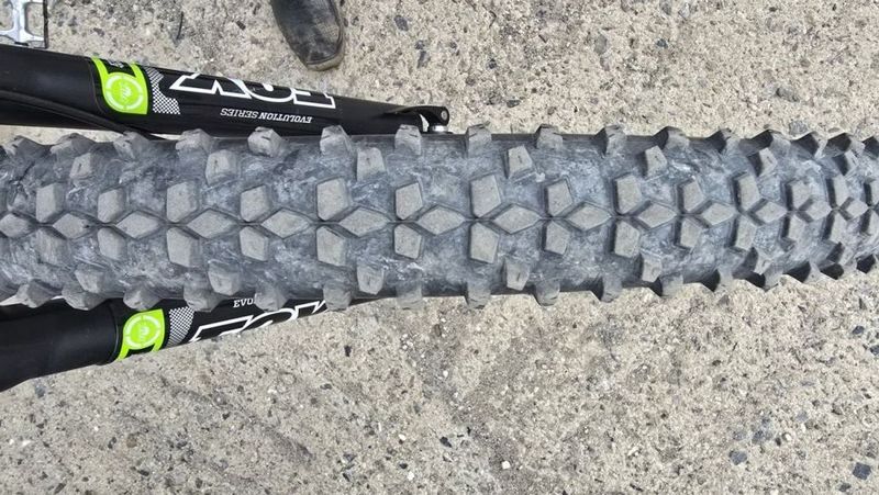 Celoodpružené horské kolo SCOTT SPARK 950 