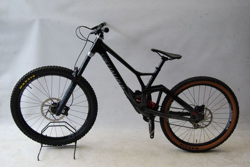 Specialized Demo Expert 2021
