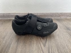 MTB tretry Fizik Ferox Carbon velikost 42 black