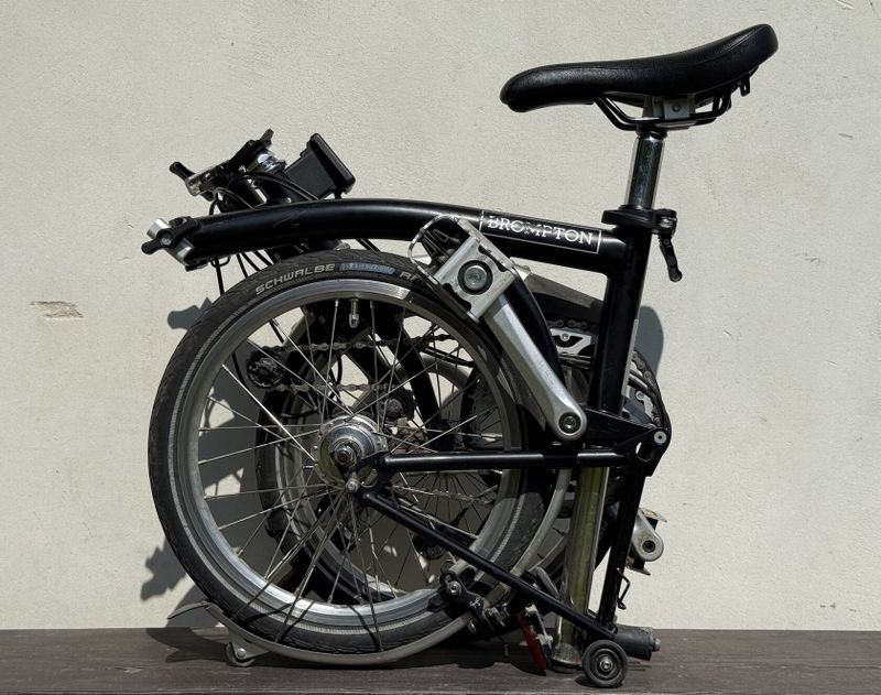PRODÁNO Brompton M6L (black) + přední nosič (2018) 