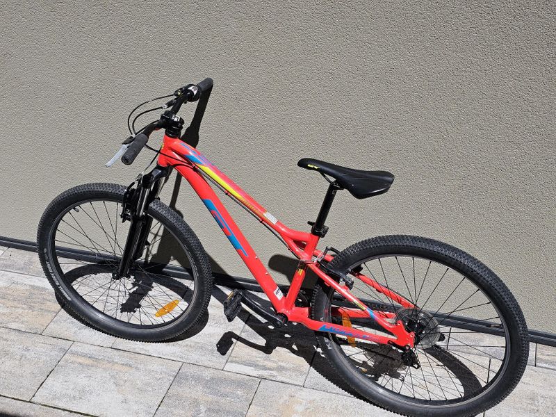 Dětské kolo GT Stomper 26 Prime