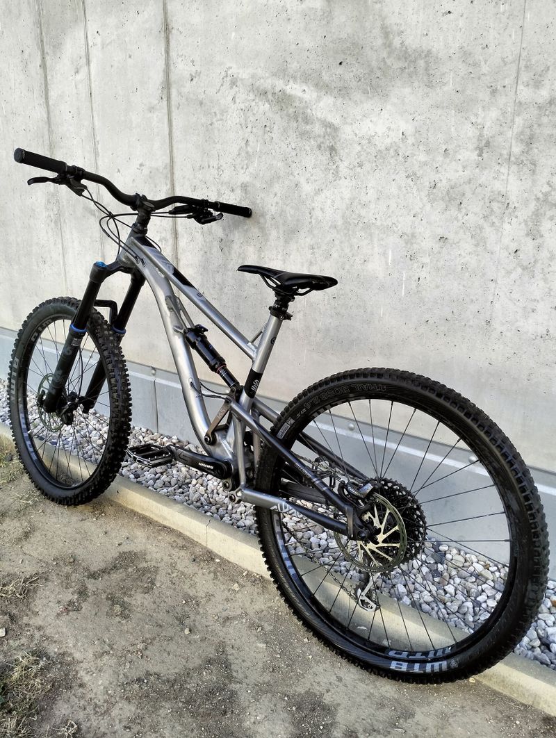 Enduro kolo | Kellys Swag | TOP