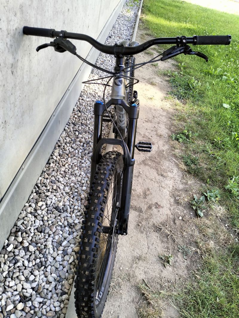 Enduro kolo | Kellys Swag | TOP
