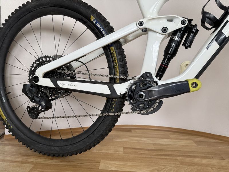 Trek Slash GX AXS - ProjectOne