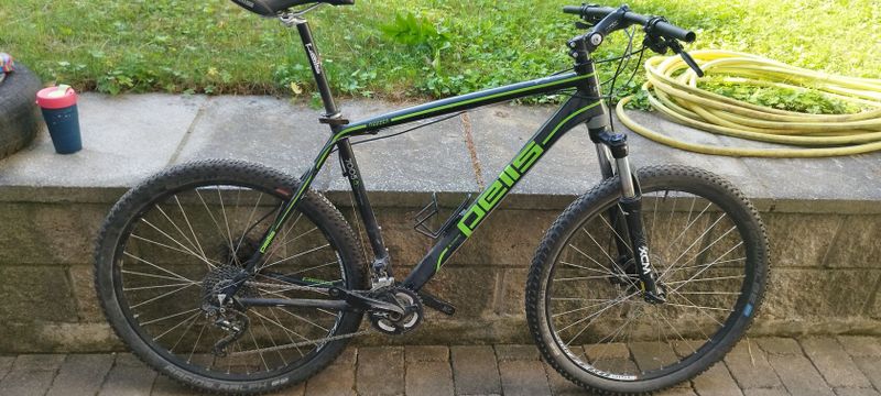 Horské kolo Pells Razer