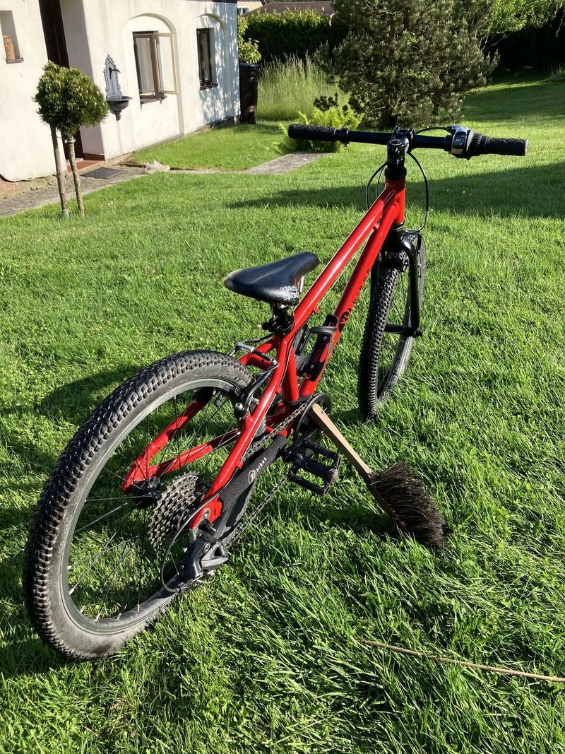 Lehke detske kolo Kubikes 20