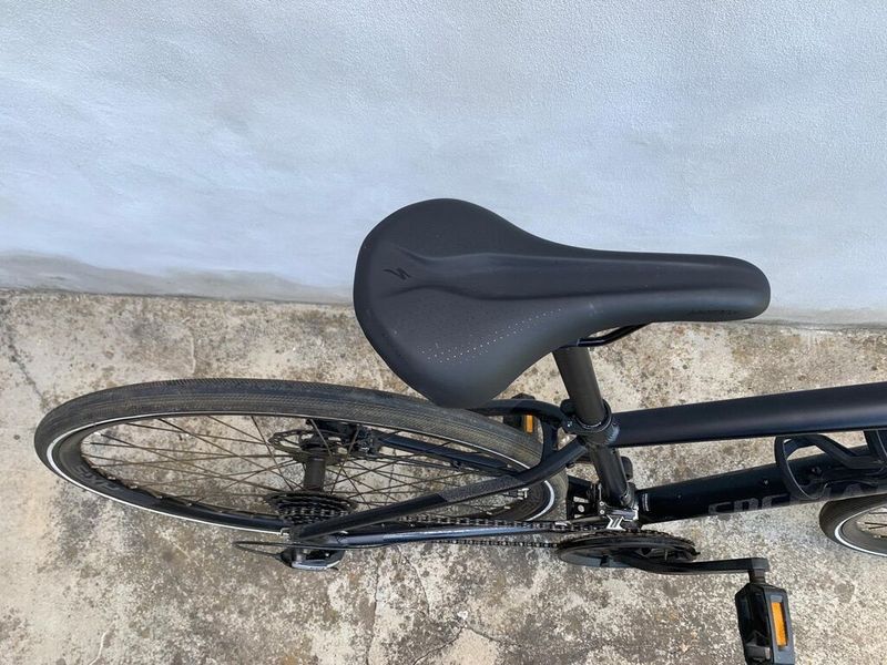 Luxusní kolo Specialized Sirrus 2.0 (150-160 cm)