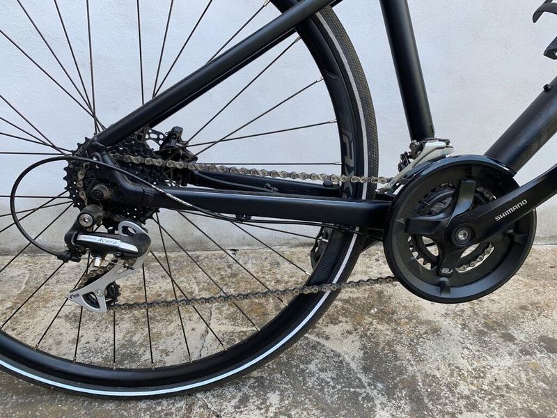 Luxusní kolo Specialized Sirrus 2.0 (150-160 cm)