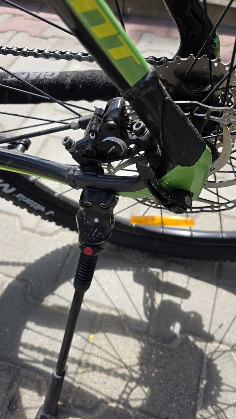 Prodám velice zachovalé, pravidelně servizované elektrokolo Giant XL s pohonem Yamaha,