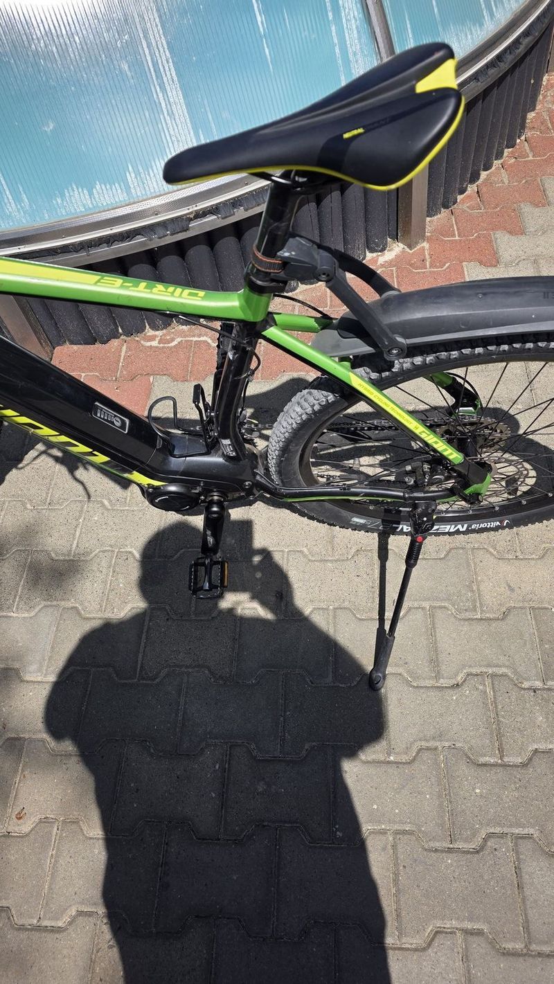 Prodám velice zachovalé, pravidelně servizované elektrokolo Giant XL s pohonem Yamaha,