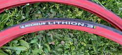 Prodám silniční pláště Michelin Lithion.3 - 700x25c