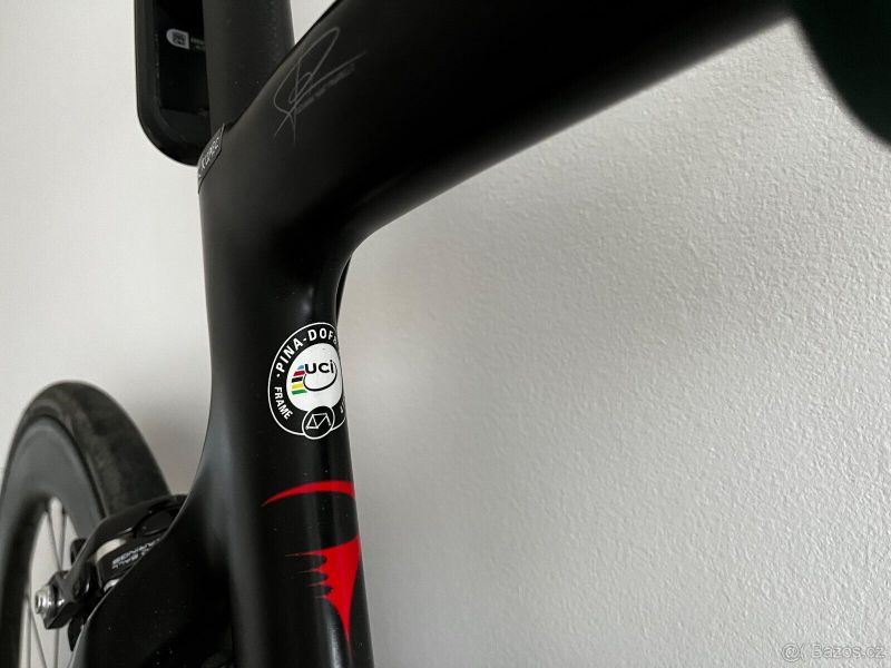 Pinarello Dogma F8 Campagnolo SR