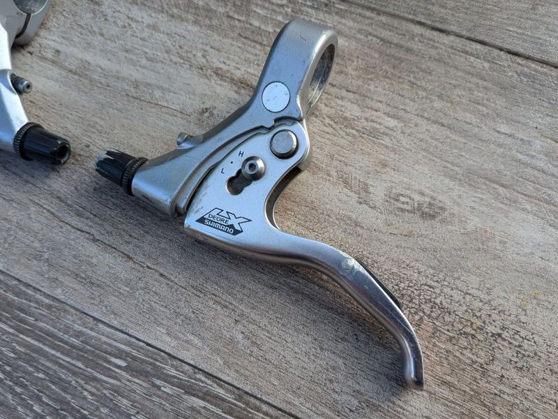 páky Shimano LX